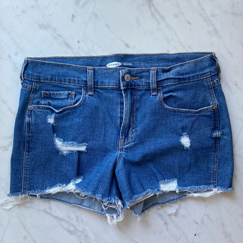Old Navy distressed boyfriend jean shorts